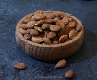 Acı Kayısı Çekirdeği