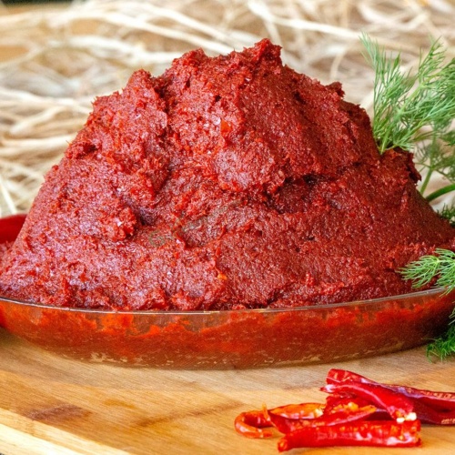 Ev yapımı Biber salçası (Tatlı)